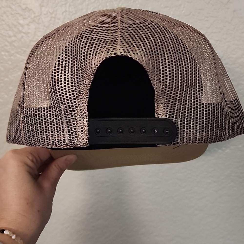 Wild Ruff Lake Tahoe Snapback - Picture 5 of 6
